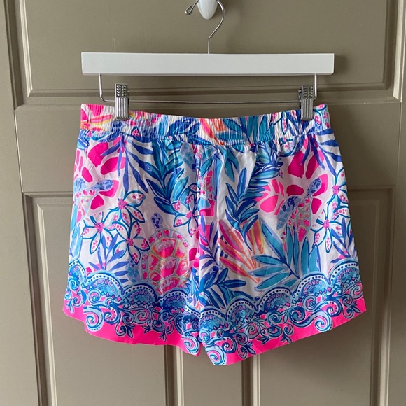 Lilly Pulitzer Katia Shorts NWT - Picture 2 of 3